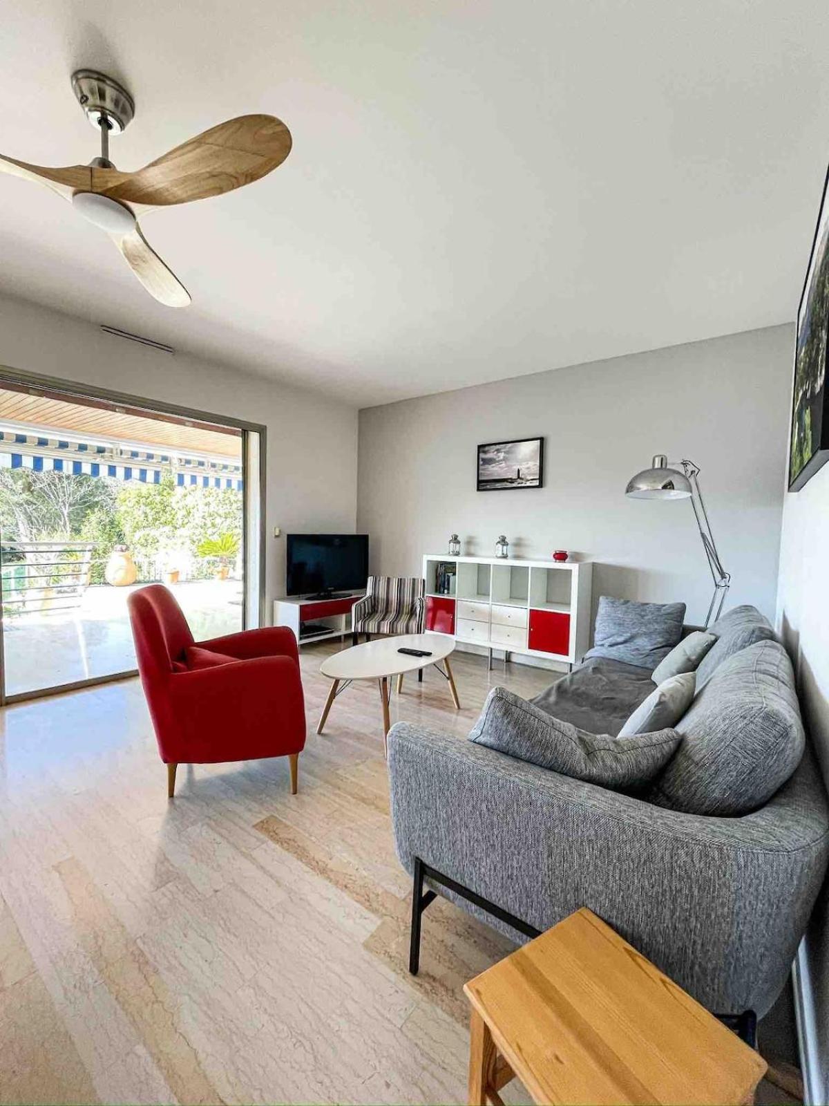 L'horizon - 90m2 - Belle Vue - Centre - Parking - 3 Appartement Cassis